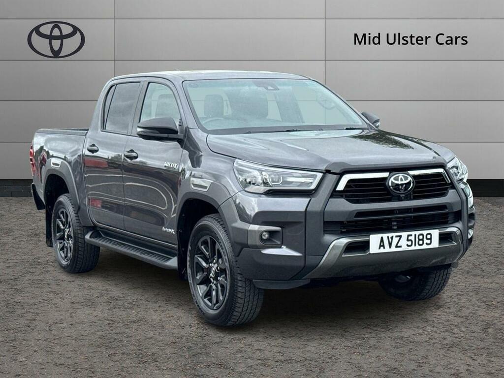 Toyota HILUX Invincible X Dcab Pick Up 2.8 D-4d Grey #2
