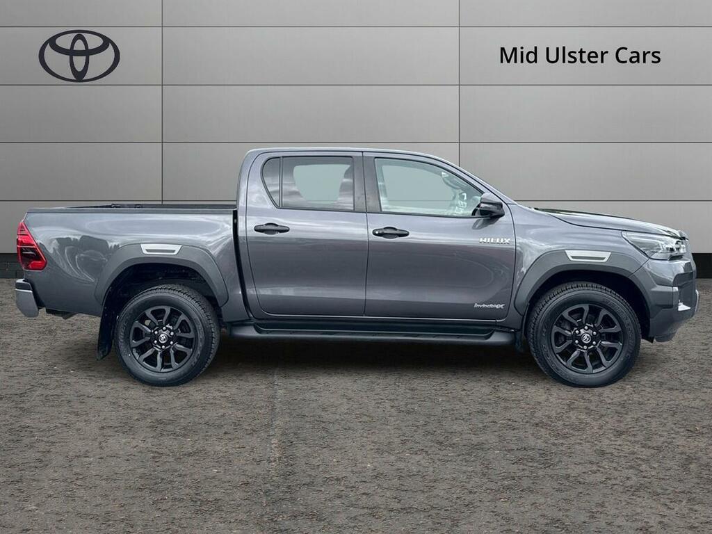 Toyota HILUX Invincible X Dcab Pick Up 2.8 D-4d Grey #5