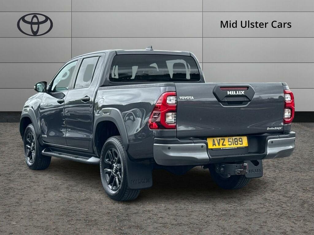 Toyota HILUX Invincible X Dcab Pick Up 2.8 D-4d Grey #4