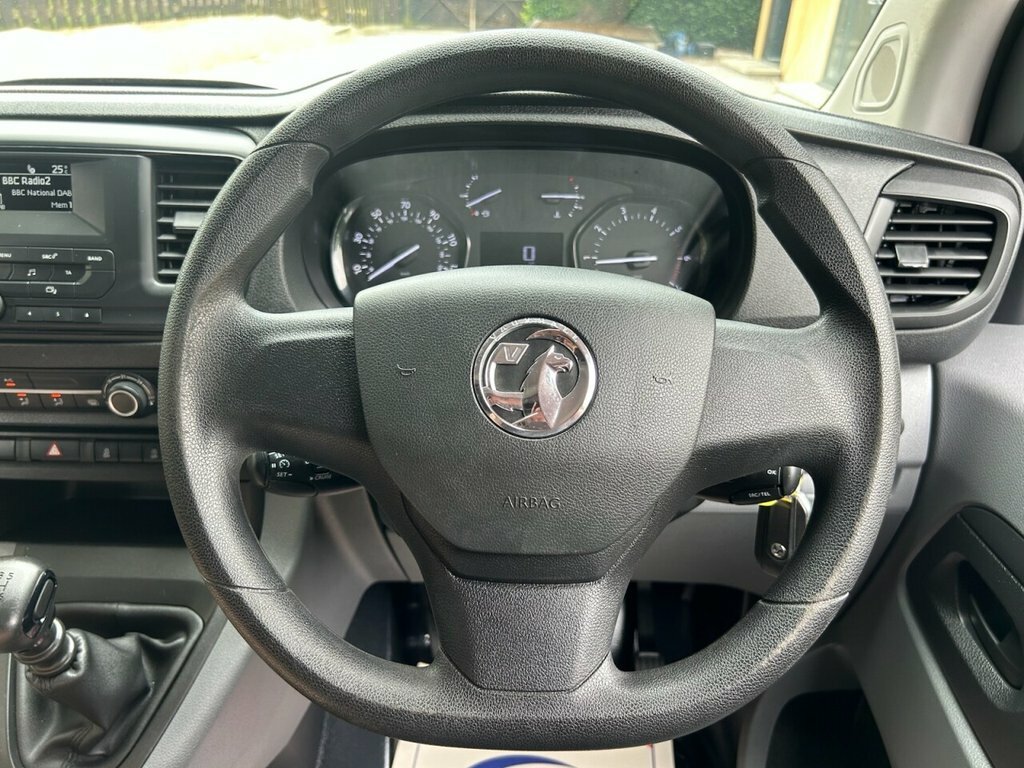 Vauxhall Vivaro 1.5 Turbo Dynamic L2h1 White #16