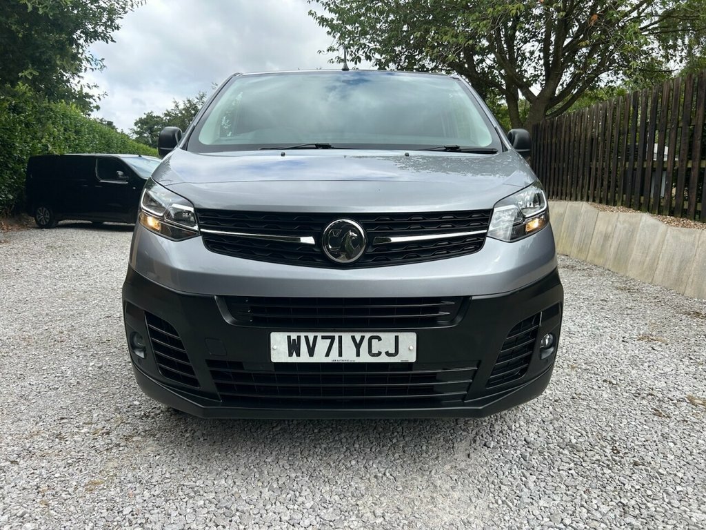 Vauxhall Vivaro 1.5 Turbo Dynamic L2h1 White #7