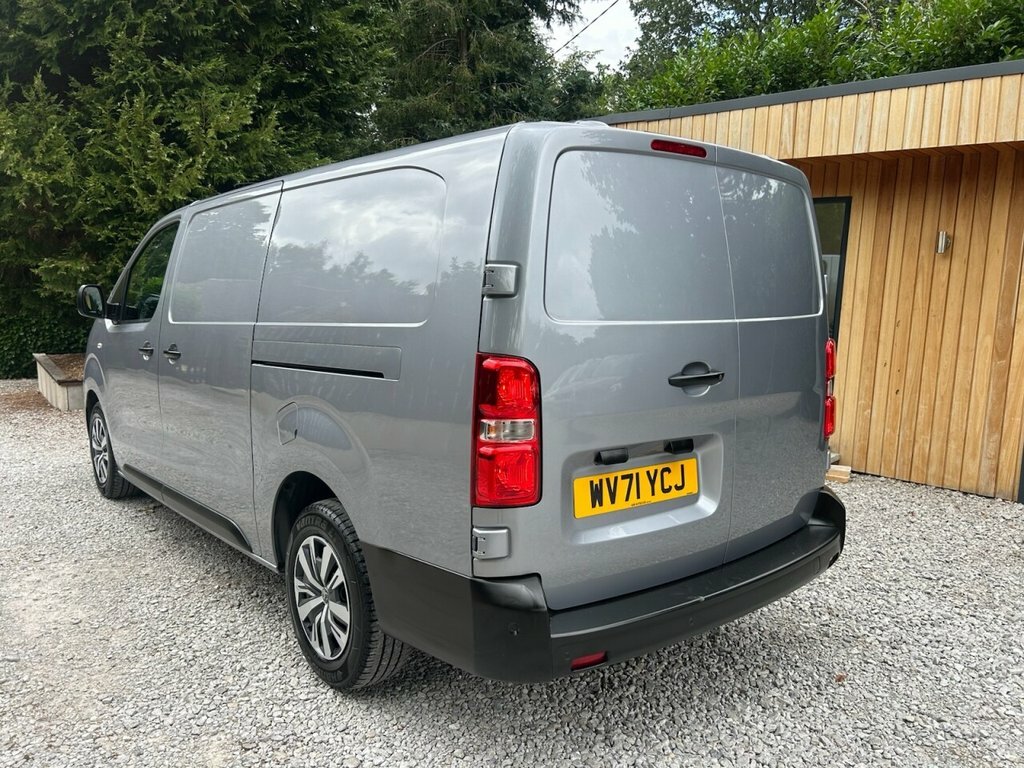 Vauxhall Vivaro 1.5L Edition Grey #3