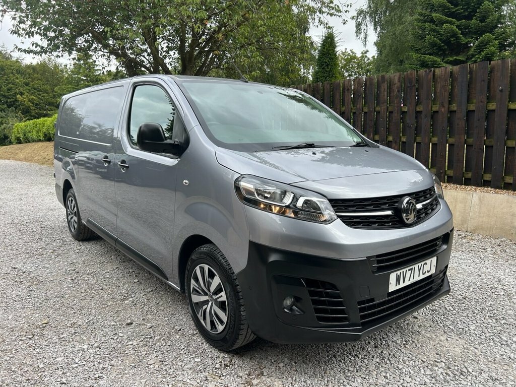 Vauxhall Vivaro 1.5L Edition Grey #4