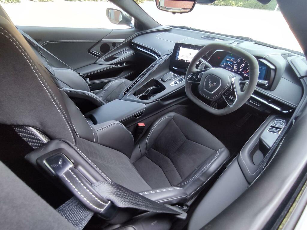 Chevrolet Corvette Stingray Stingray Auto Grey #25