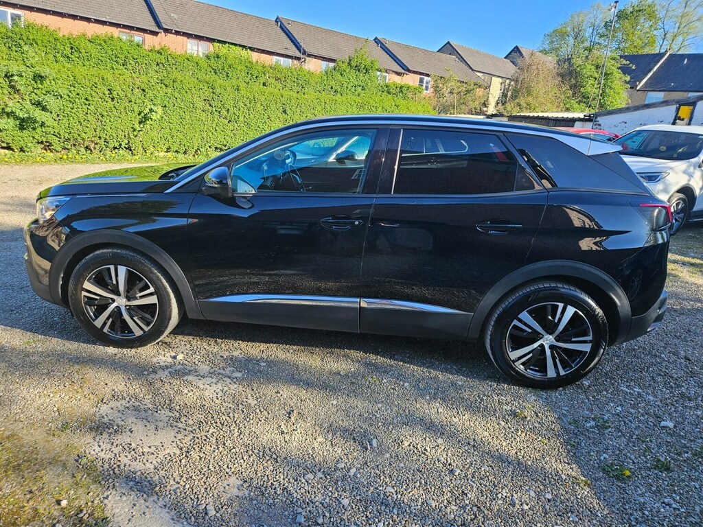 Peugeot 3008 1.6 Bluehdi 120 Allure BN18LXB Black #4