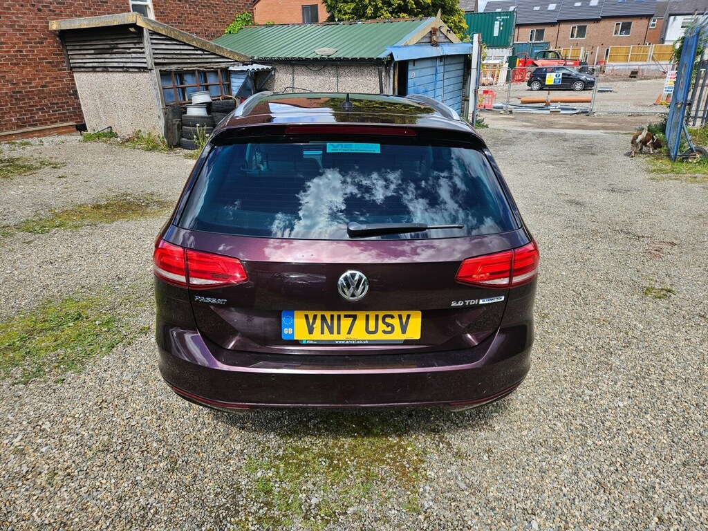 Volkswagen Passat 2.0 Tdi Se Business VN17USV Red #6