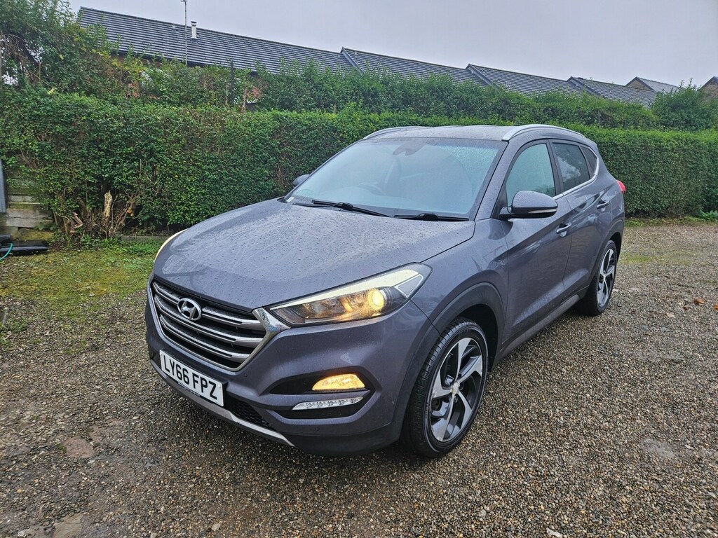 Hyundai Tucson 2.0 Crdi Blue Drive Premium 2Wd Grey #3