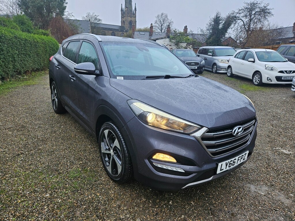 Hyundai Tucson 2.0 Crdi Blue Drive Premium 2Wd Grey