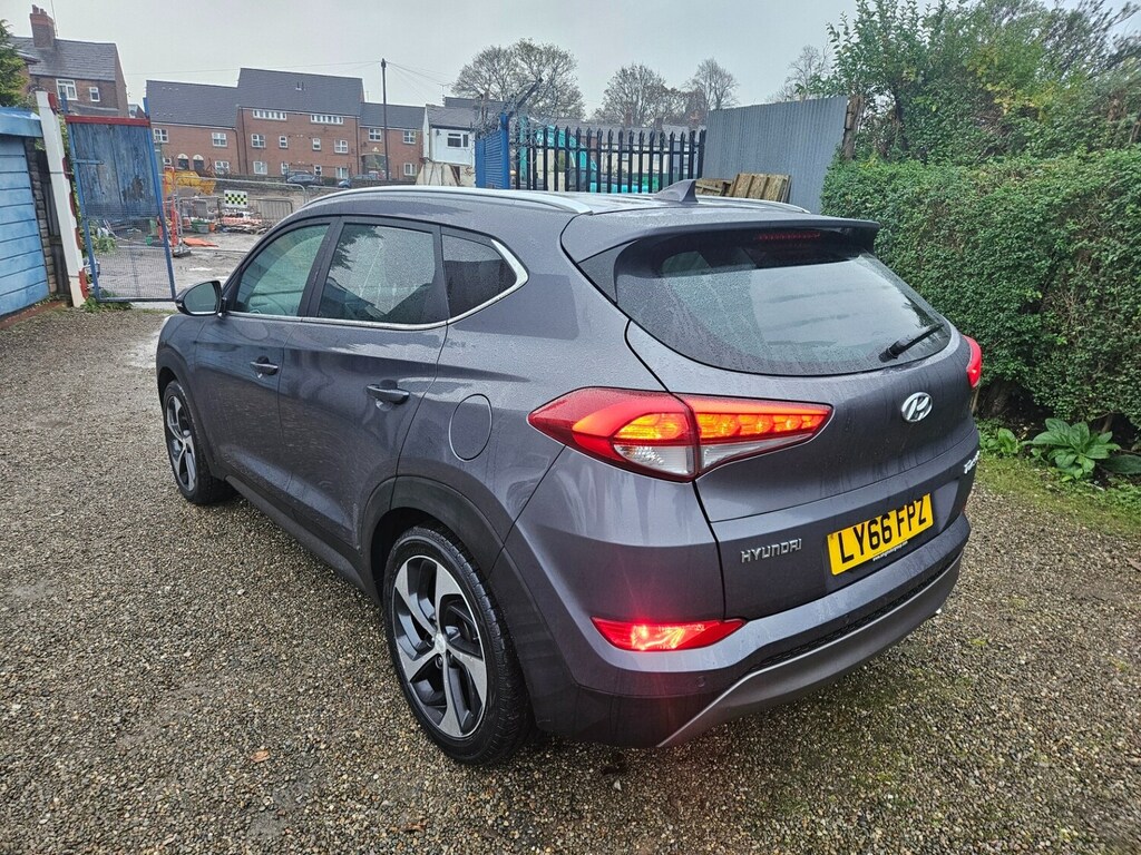 Hyundai Tucson 2.0 Crdi Blue Drive Premium 2Wd Grey #5