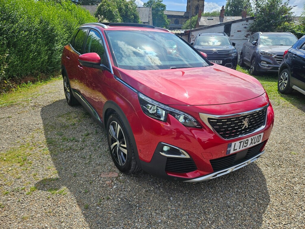 Peugeot 3008 1.5 Bluehdi Allure Red