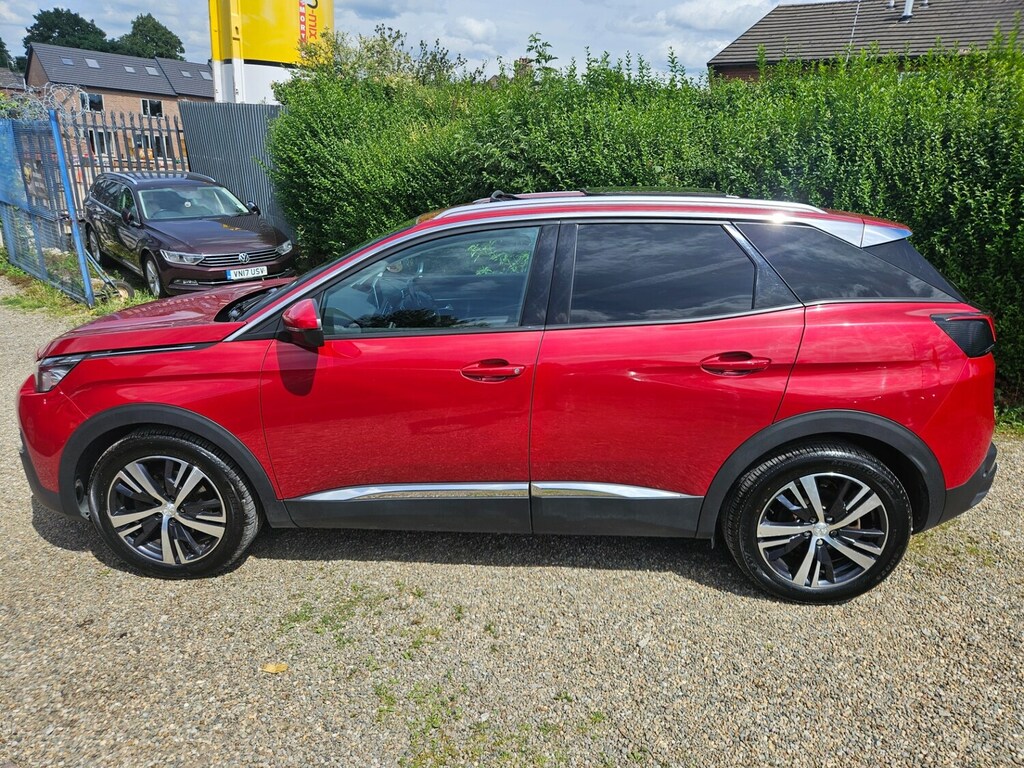 Peugeot 3008 1.5 Bluehdi Allure LT19XUD Red #4