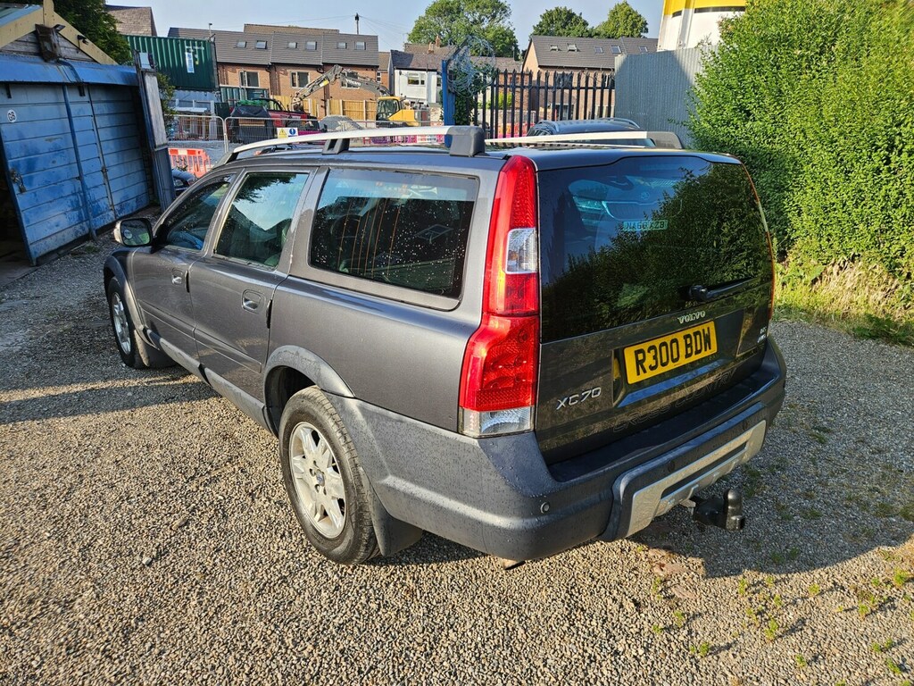 Volvo XC70 2.4 D5 Se Awd Geartronic 185 Grey #5