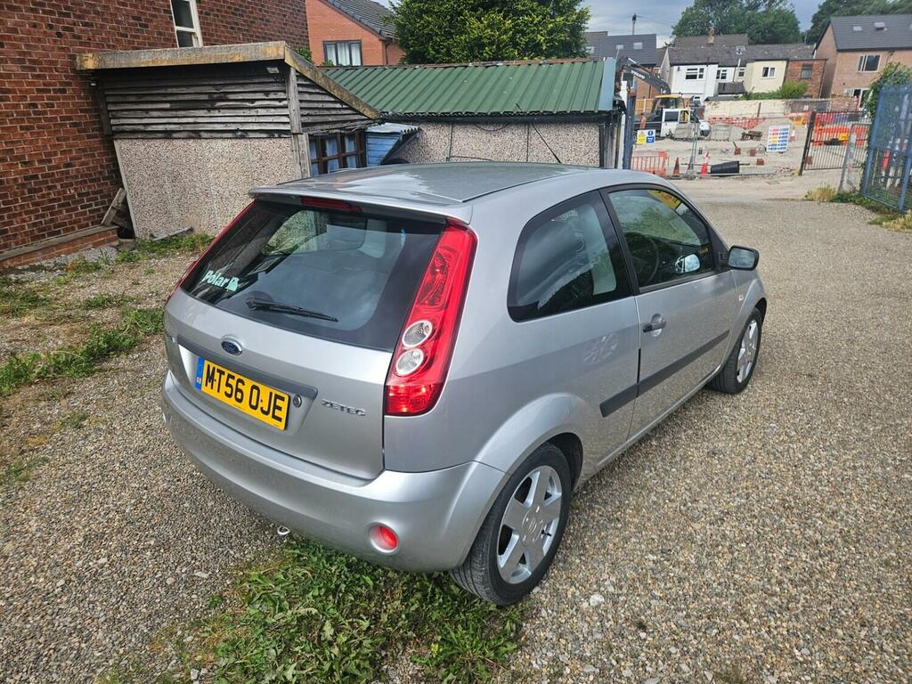 Ford Fiesta 1.25 Freedom Silver #7