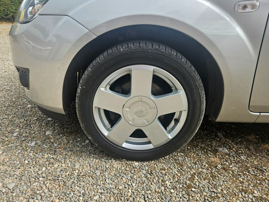 Ford Fiesta 1.25 Freedom Silver #13