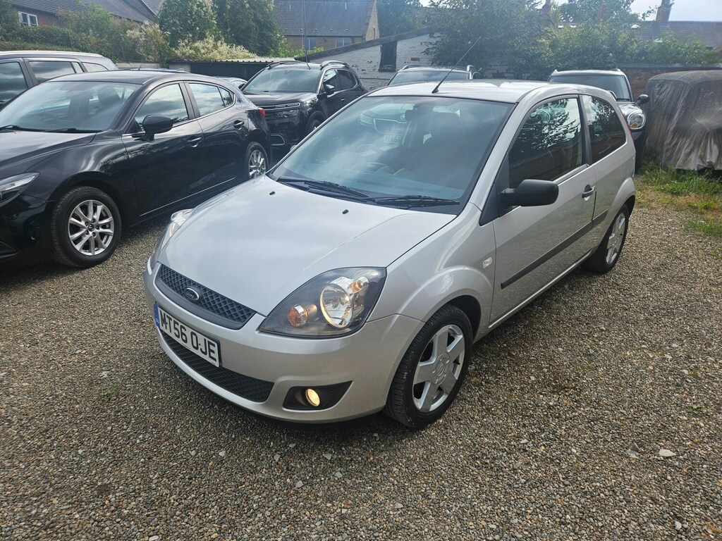 Ford Fiesta 1.25 Freedom Silver #3