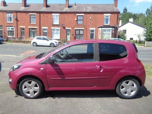 Renault Twingo 1.2 16V Dynamique Hatchback Euro Red #5
