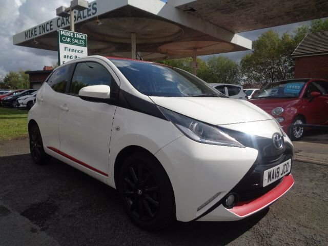 Toyota Aygo 1.0 Vvt-i X-press Hatchback Euro White