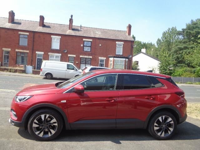 Vauxhall Grandland X 1.6 Turbo D Blueinjection Sport Nav Suv Red #4