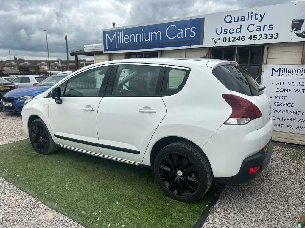 Peugeot 3008 Suv Red #7