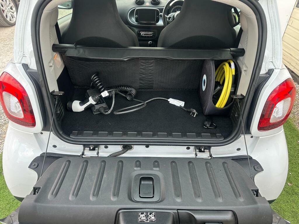 Smart Fortwo 17.6Kwh Exclusive  #17