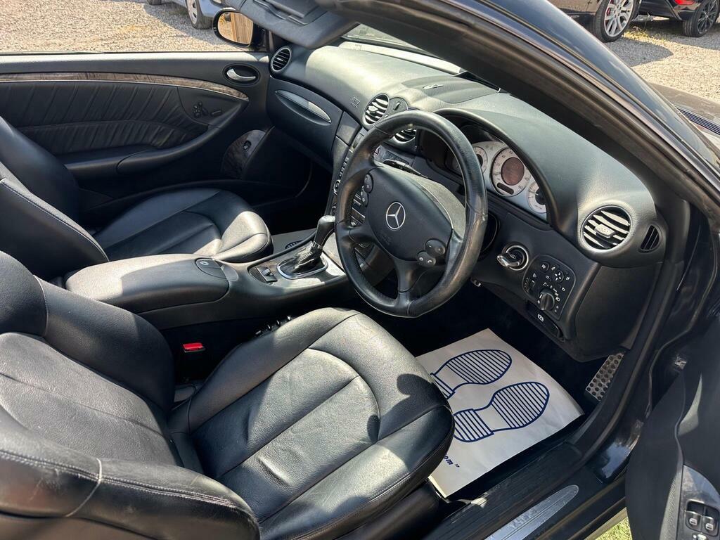 Mercedes-Benz CLK  Red #19