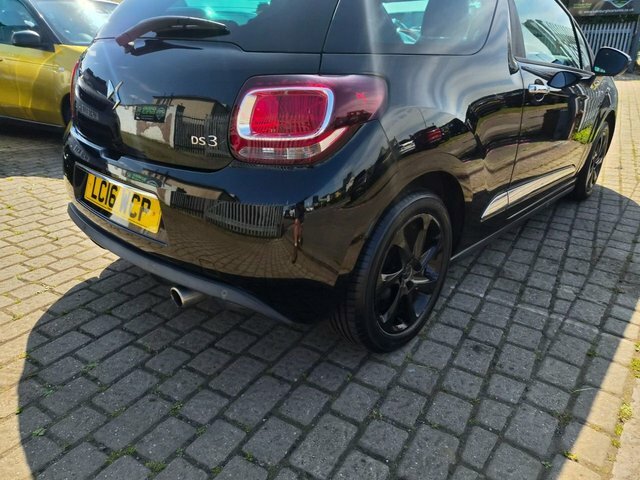 DS DS 3 Bluehdi Elegance Hatchback Black #6