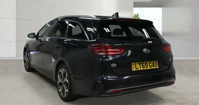 Kia Ceed Crdi 3 Sportswagon Black #3