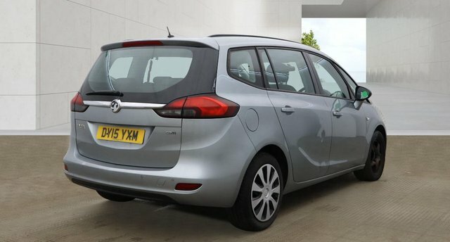 Vauxhall Zafira Tourer Cdti Exclusiv Mpv Silver #4