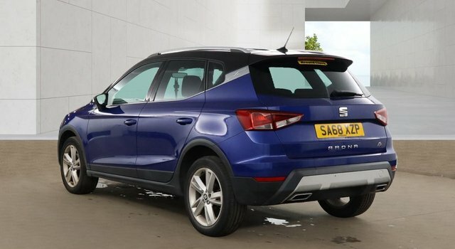 Seat Arona Tsi Gpf Fr Suv Blue #3