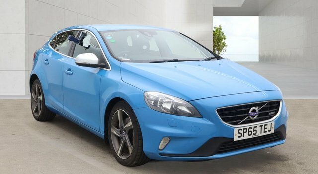 Volvo V40 D2 R-design Hatchback Blue