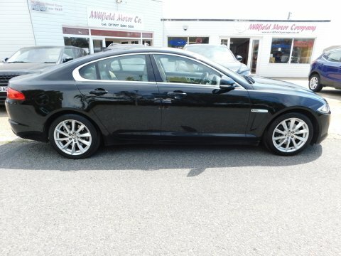 Jaguar XF D V6 Premium Black #2