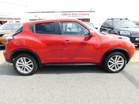 Nissan Juke Acenta Dig-t FX66UES Red #2