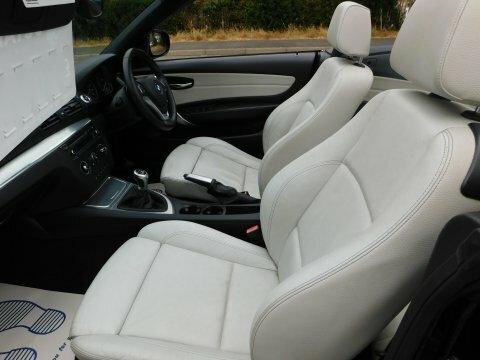 BMW 1 Series Convertible Black #7