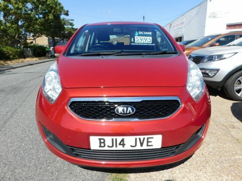 Kia Venga 2 Red #4