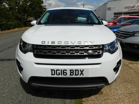 Land Rover Discovery Sport Td4 Se Tech White #3