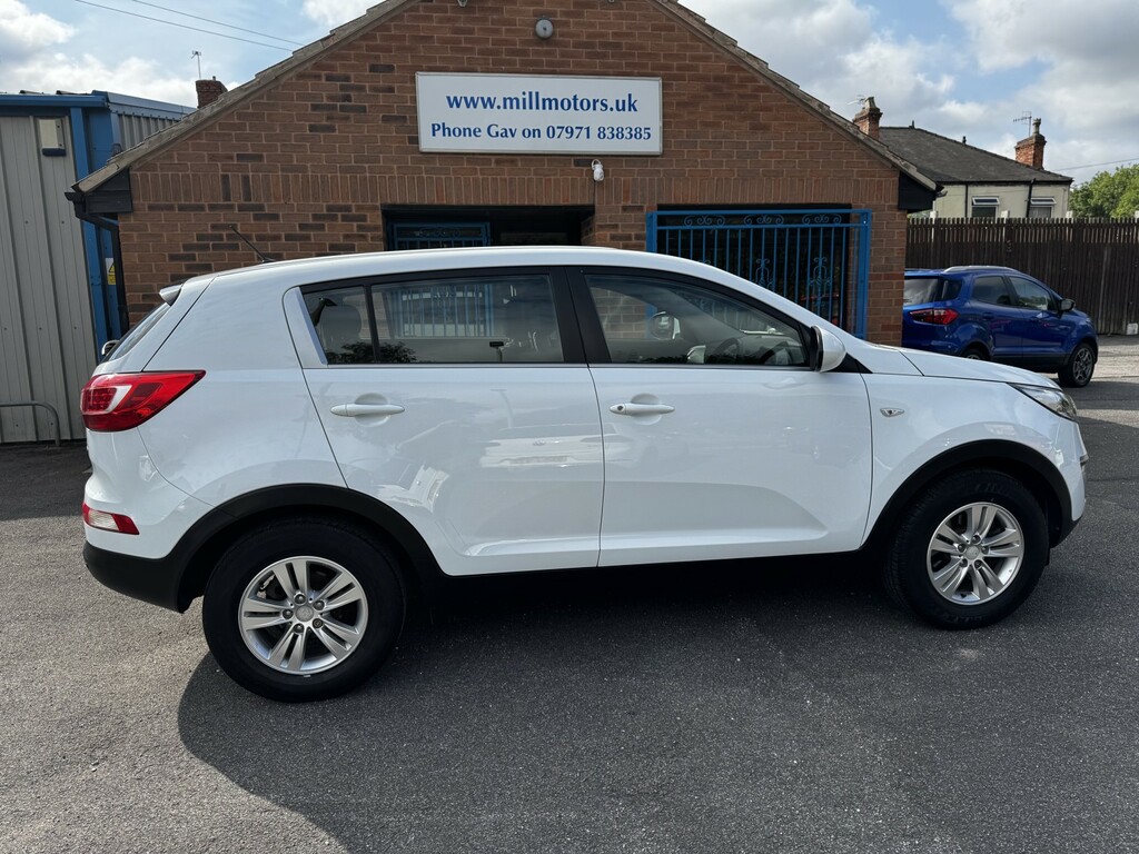 Kia Sportage 1.7 Crdi Ecodynamics 2 2Wd Euro 5 Ss White #8