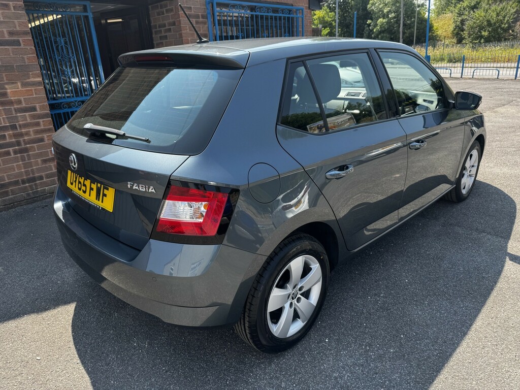 Skoda Fabia 1.0 Se Grey #5