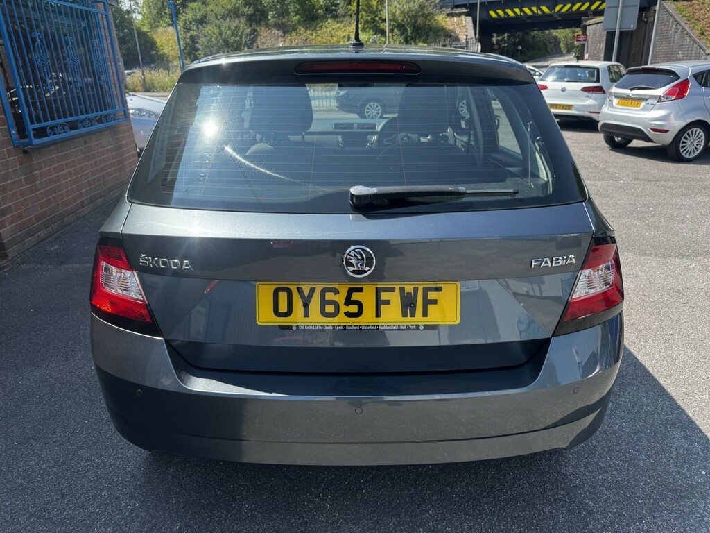 Skoda Fabia 1.0 Se Grey #4