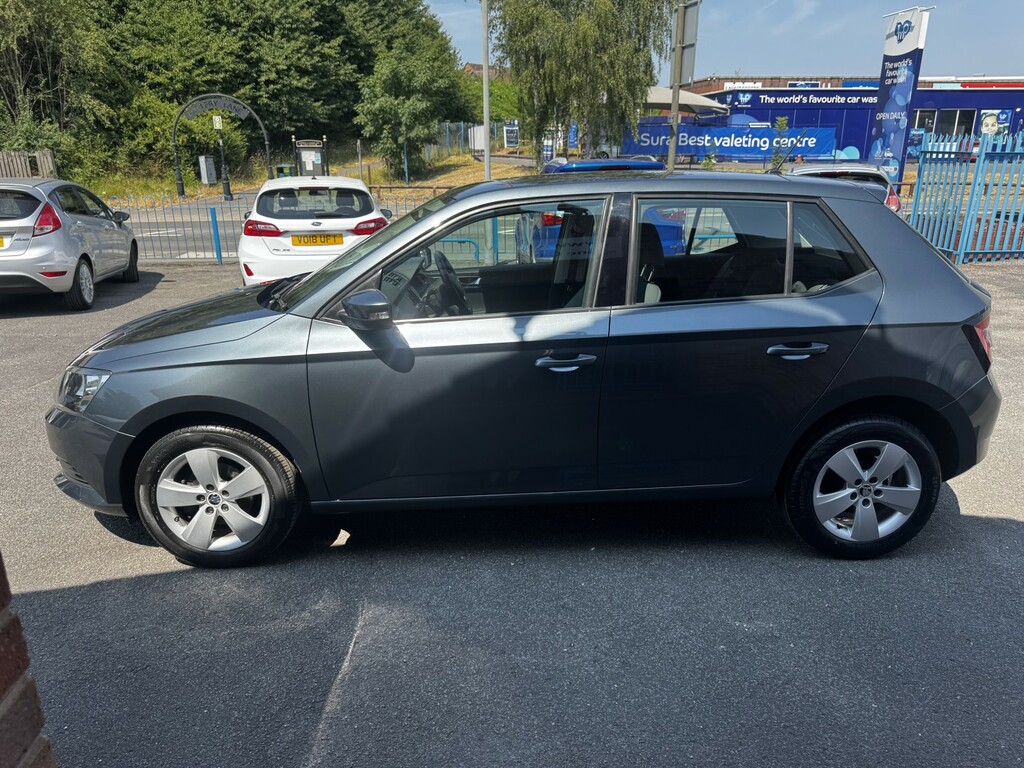 Skoda Fabia 1.0 Se Grey #2