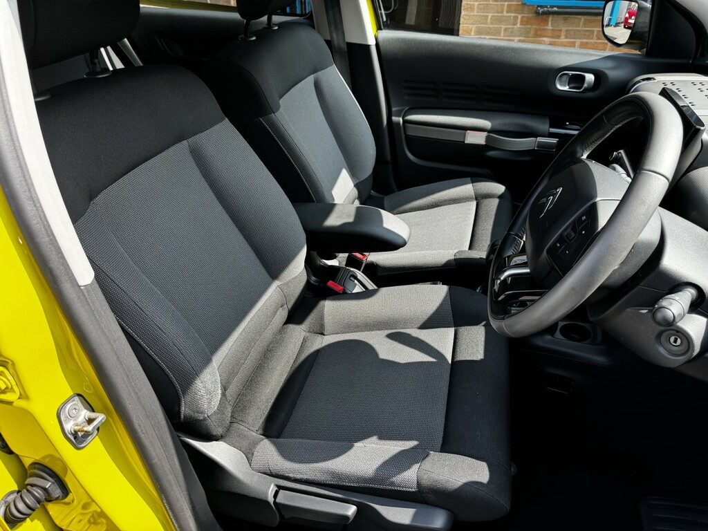 Citroen C4 Cactus Feel Red #33