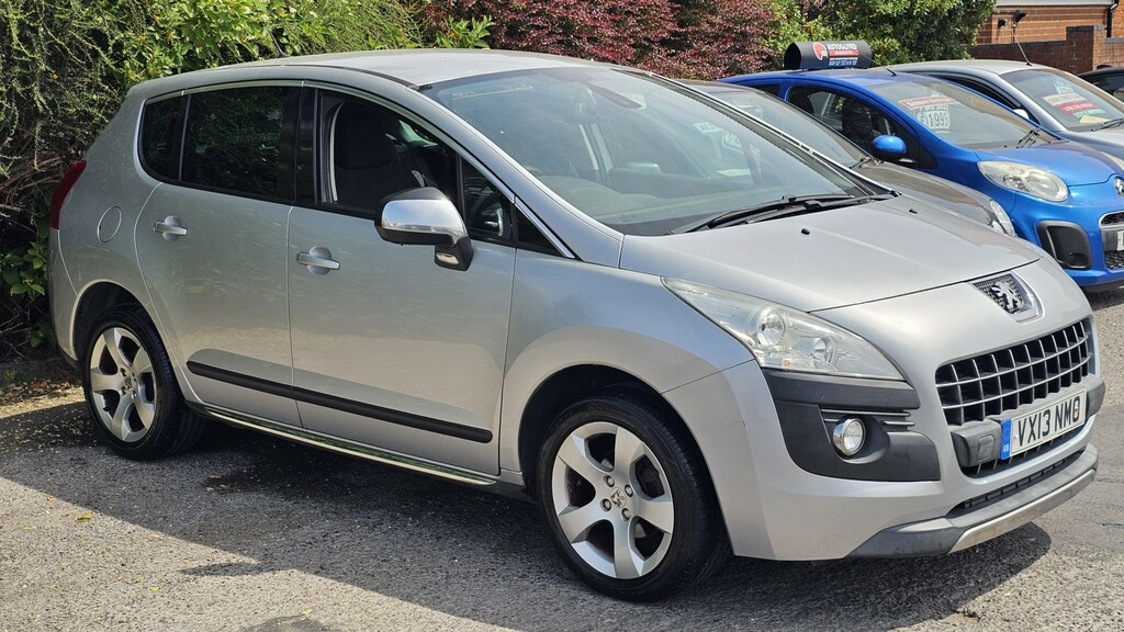 Peugeot 3008 1.6 Hdi Style Silver #4