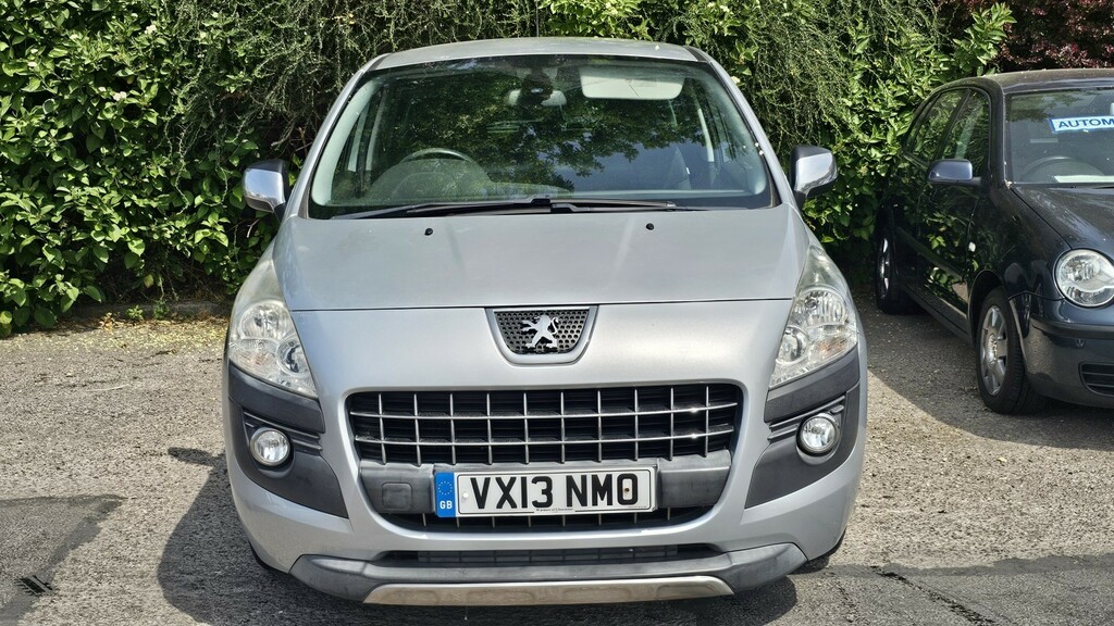Peugeot 3008 1.6 Hdi Style Silver #2