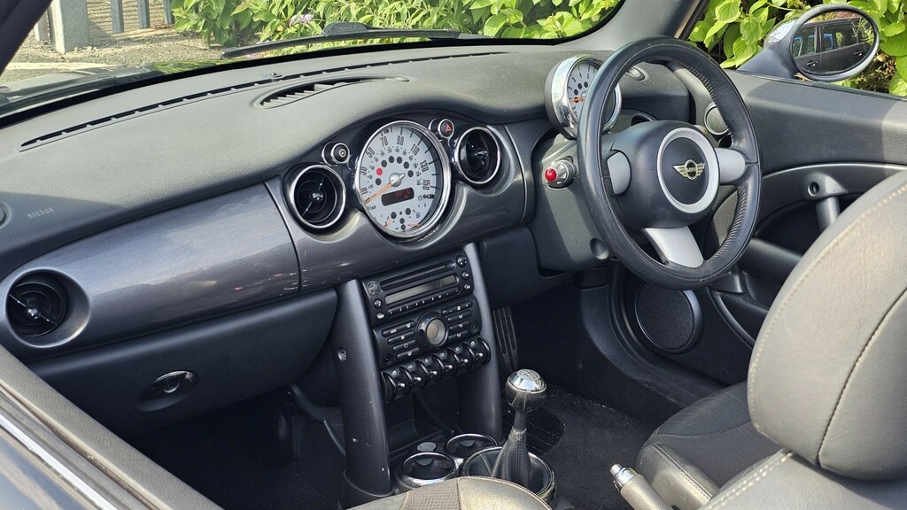 Mini Convertible 1.6 Cooper S Convertible Black #6