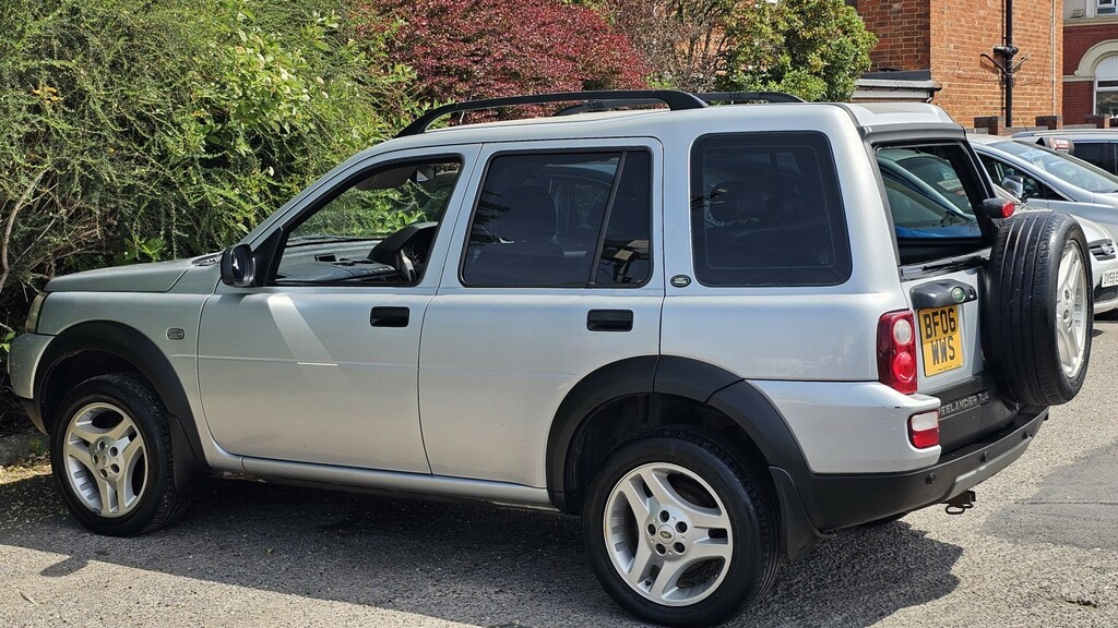 Land Rover Freelander 2.0 Td4 Se  #15