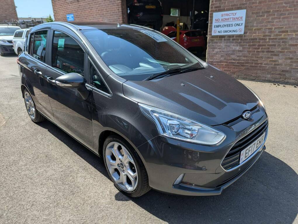 Ford B-Max 1.6 Titanium X Navigator Powershift Grey