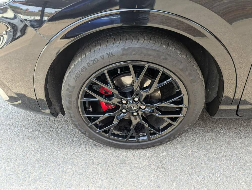 Ford Kuga 1.5 Ecoboost 150 Black Package Edition Black #2
