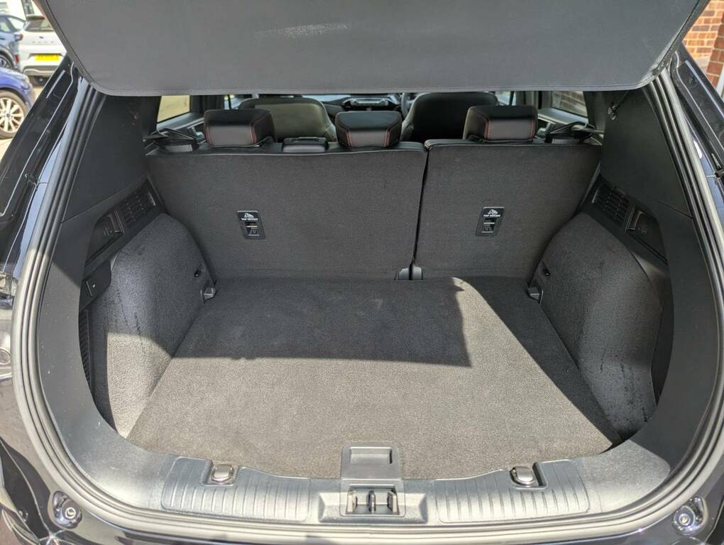 Ford Kuga 1.5 Ecoboost 150 Vignale Black #15