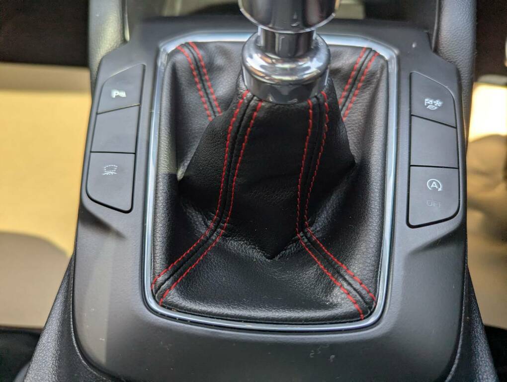 Ford Kuga 1.5 Ecoboost 150 Vignale Black #14
