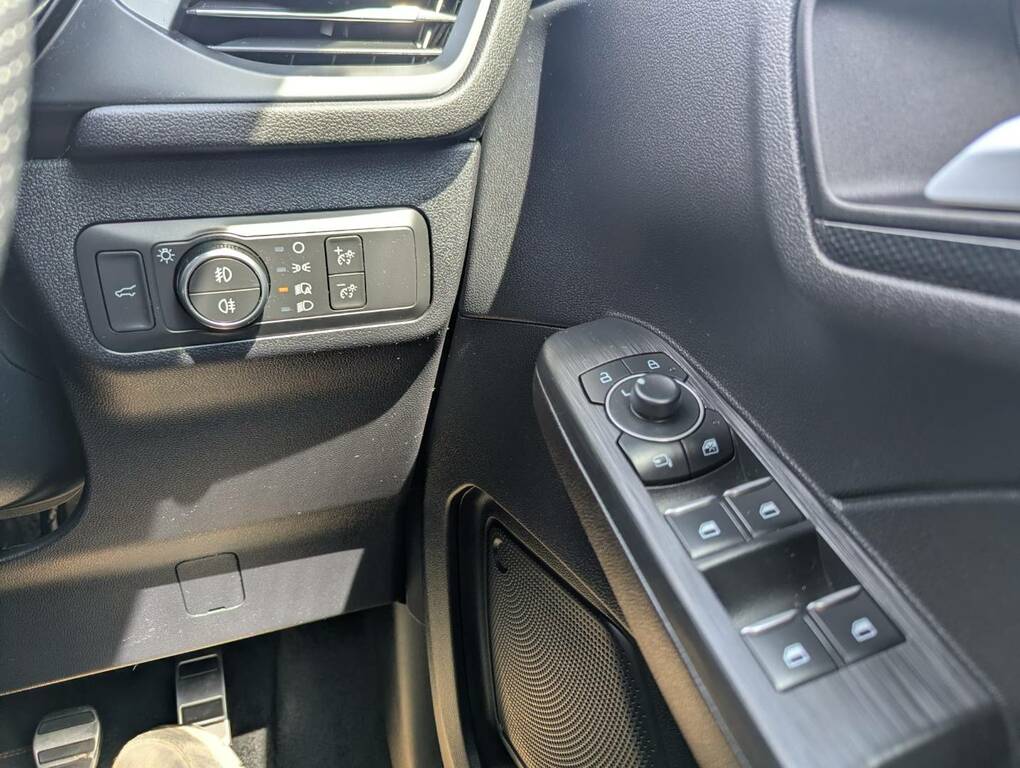 Ford Kuga 1.5 Ecoboost 150 Vignale Black #19