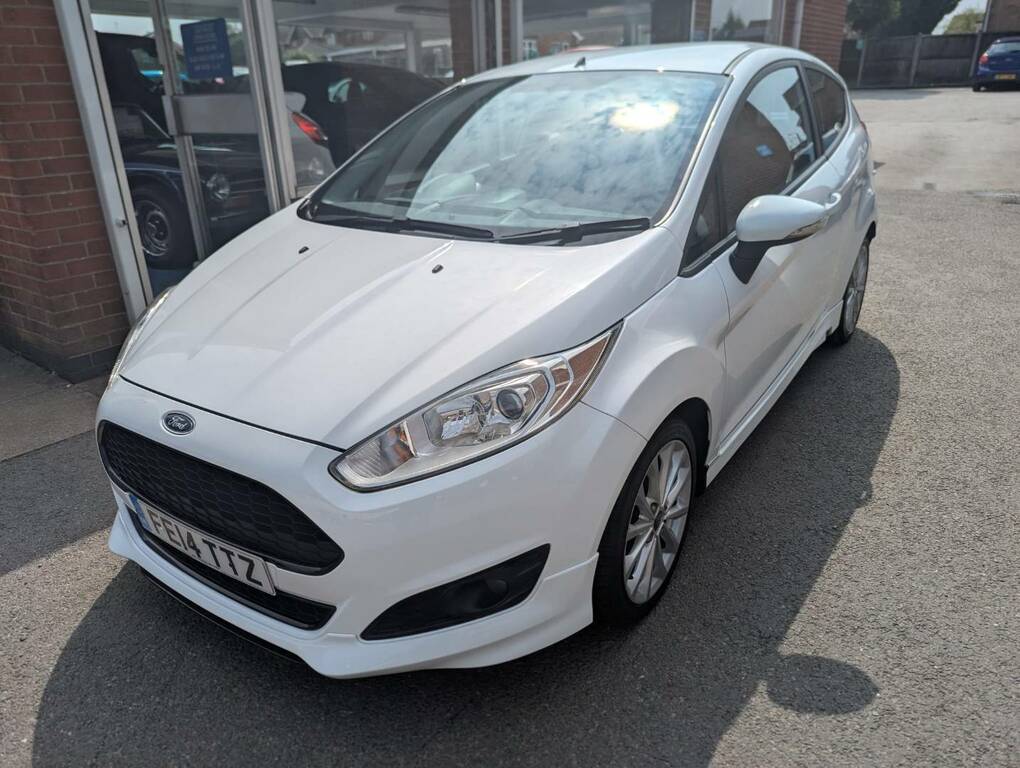 Ford Fiesta 1.0 Ecoboost 125 Zetec S White